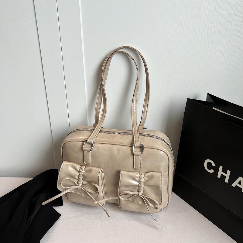 

Сумка большой вместимости женская новая осенне-зимняя универсальная повседневная для работы через плечо под мышкой нишевый рюкзак