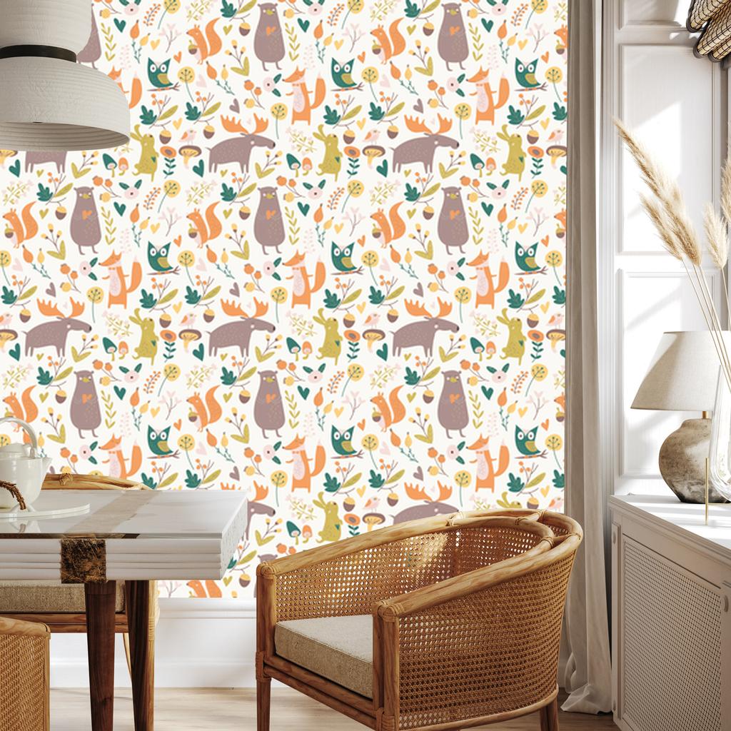 Wallpaper Beautiful Forest Animals for Living Room and Bedroom 50x1000