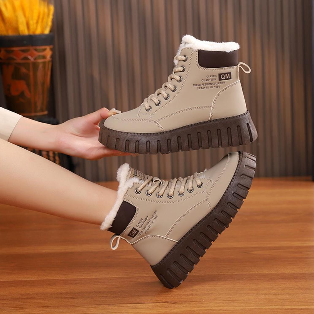 Winter High Top Velvet Boots for Female Students, Thick Soled Casual Warm Street Boots