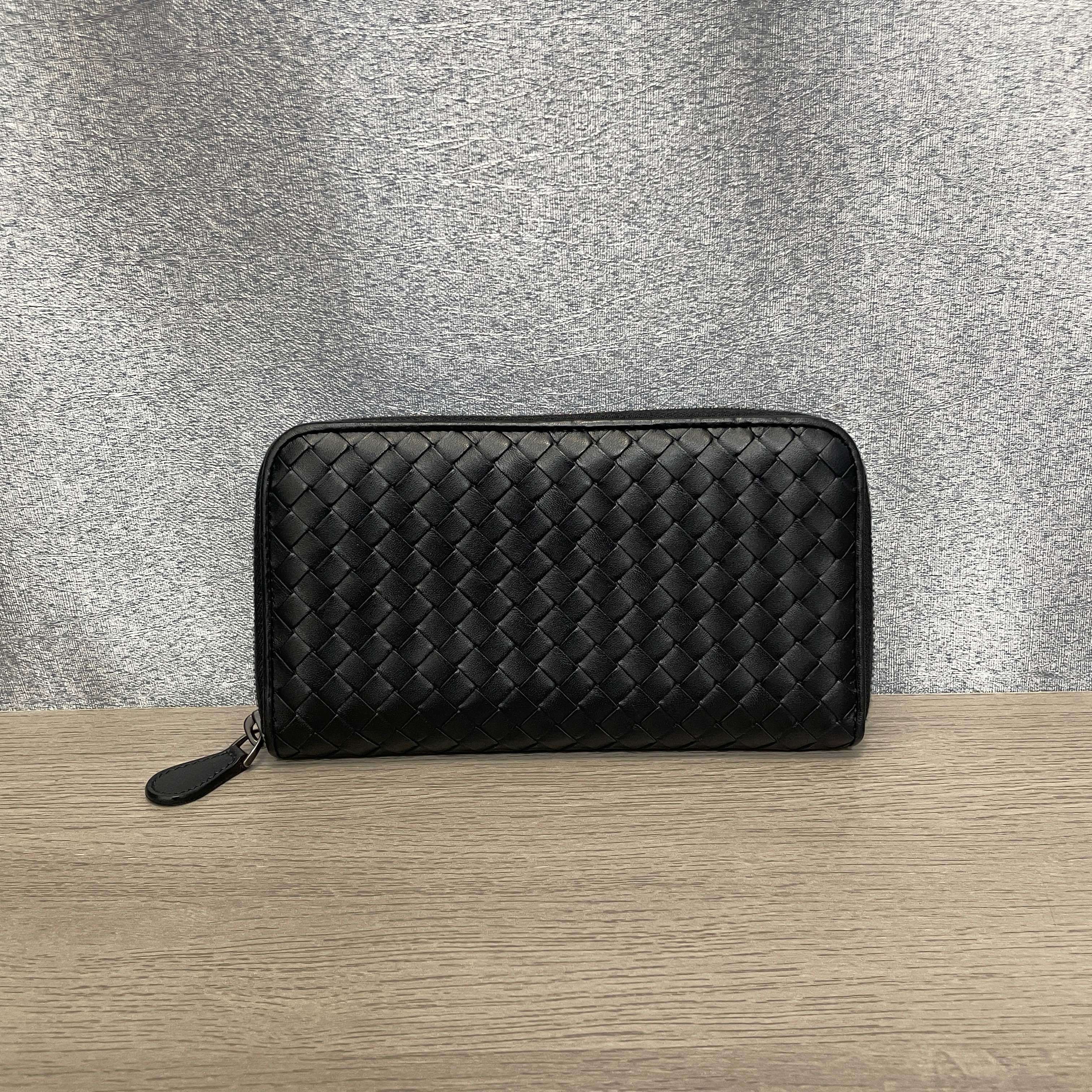 [Pre-Owned] Fashion Woven Zipper Lambskin Wallet - Very Good #HZ8MDU ONE SIZE