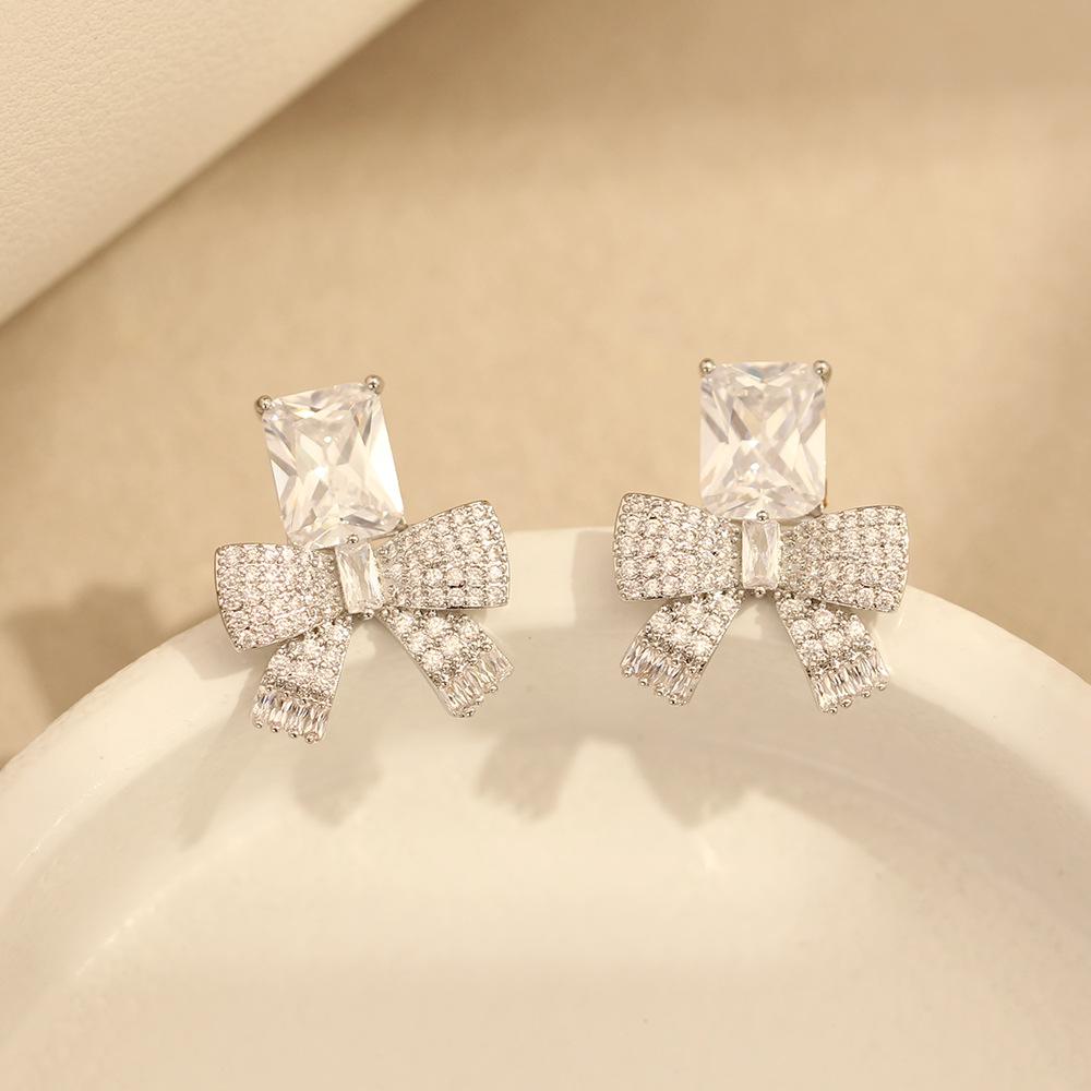 French light luxury jewelry style earrings women's flash diamonds square zircon bow ear clips fashion dress versatile ear jewelry