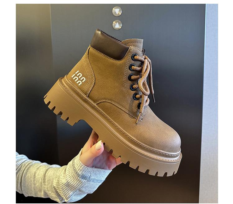British Style Platform Martin Boots Women's 2025 Autumn New Fashion Retro Tooling Big Yellow Boots Fried Street Locomotive Small Short Boots