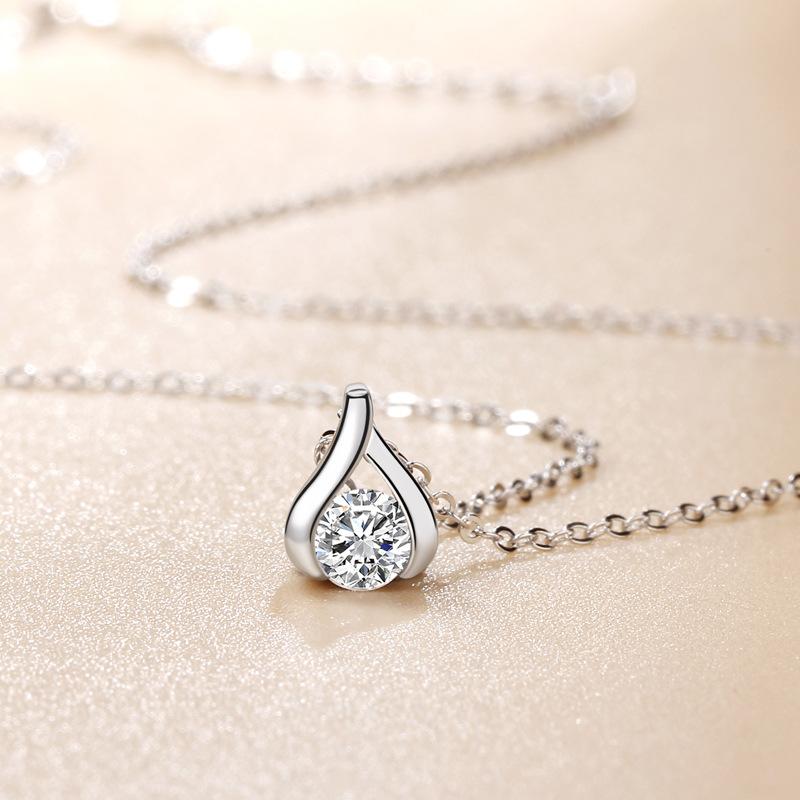 Water Drop-Shaped Diamond-Encrusted Pendant Necklace Femininity Versatile Niche Design Accessories Light Luxury Ins Style Quality
