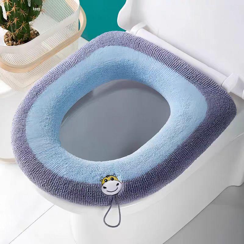 

Knitted O-shaped Toilet Seat Cover with Embroidery - Washable and Easy to Grip