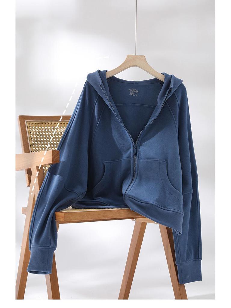 Damska bluza z kapturem zapinana na zamek, podszyta polarem - Ciepły kardigan sportowy z długim rękawem