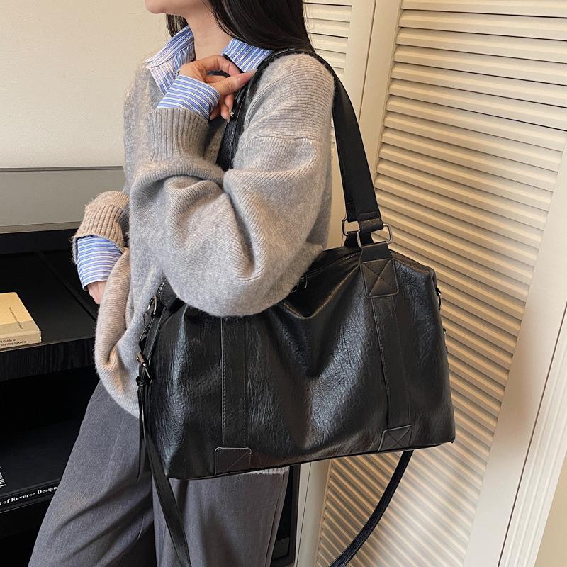 Autumn/Winter Large Capacity Solid Color Versatile Crossbody Travel Bag
