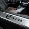 4/8 Pezzi Decorazione Auto Interna Impermeabile Adesivo Distintivo in Metallo per Volvo R Design V50 S40 XC90 XC60 XC40 V40 V60 XC70 C30 S60 S80