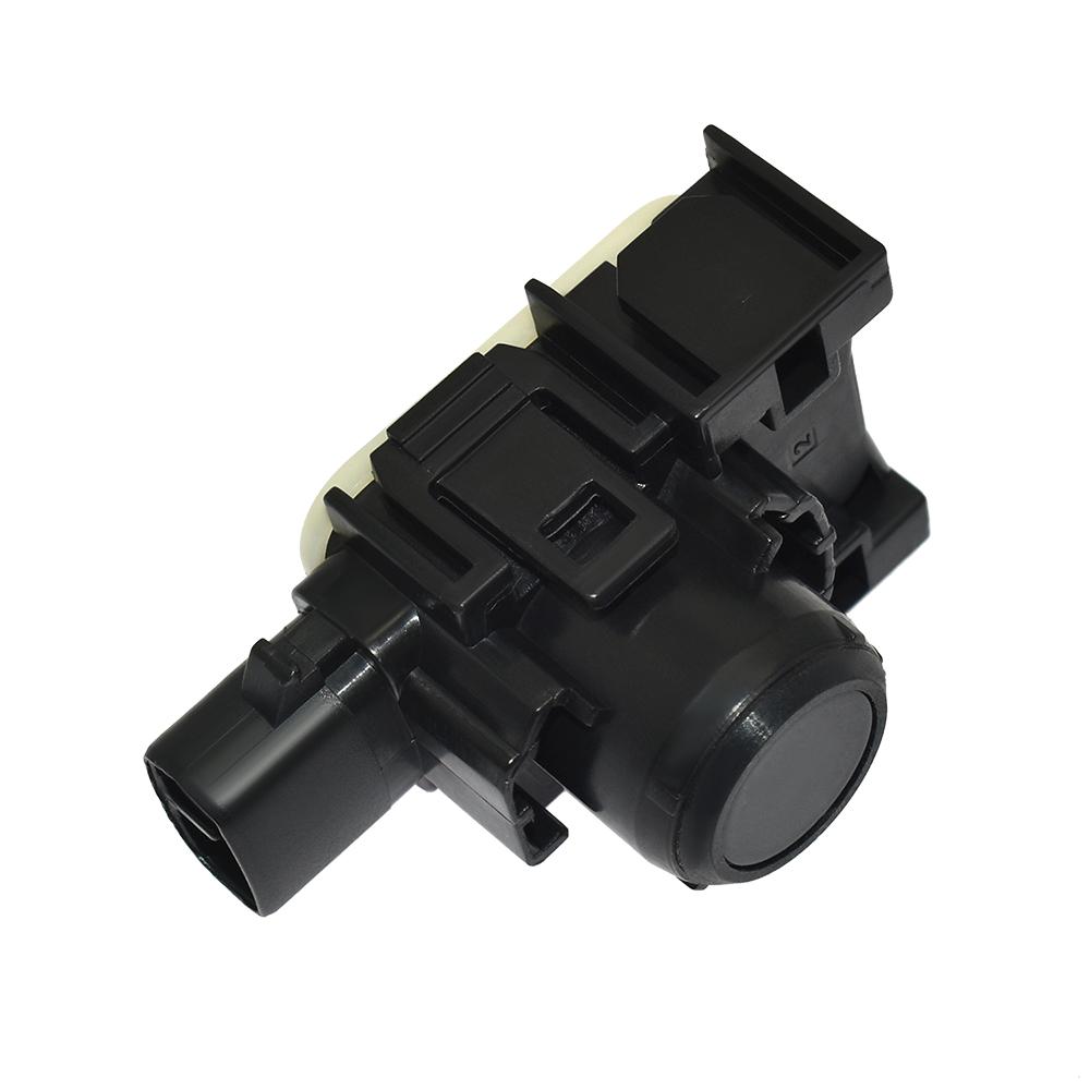 

Радар заднего хода черный KD47-67UC1 89341-53030