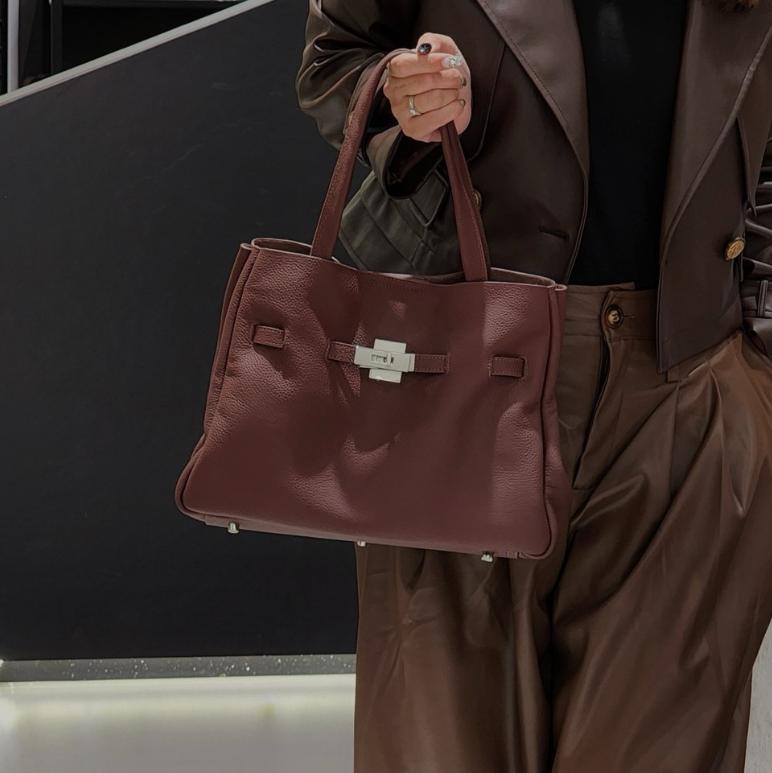 

Мягкая кожаная сумка из натуральной кожи первого слоя с рисунком личи, приятная на ощупь, для ежедневных поездок на работу, сумка через плечо, новая женская кожаная сумка Small size+26 x 10 x 19cm