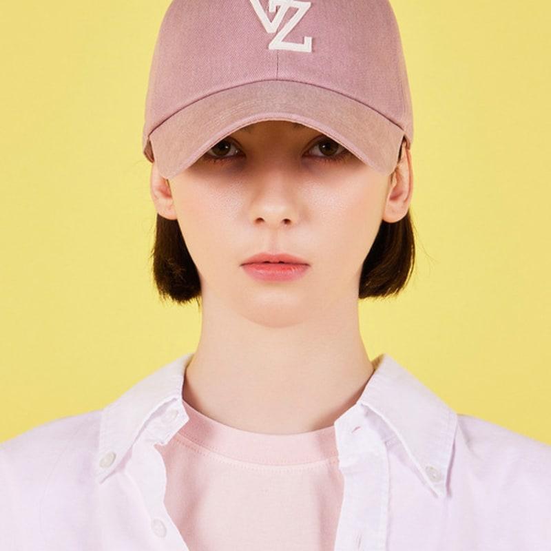 

VARZAR Monogram Applique Overfit Washed Ball Cap Pink FREE