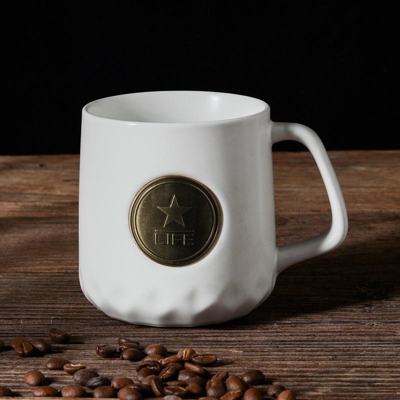 Cute high-value birthday gift girl girlfriend souvenir cute bear ceramic mug meaningful gift