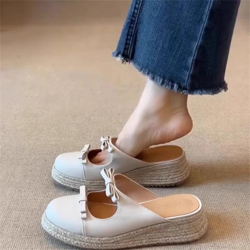 New Chinese Style Retro Thick Bottom Straw Woven Bag Head Bow Cool Slippers 2025 Summer New Wear Half Slippers Women