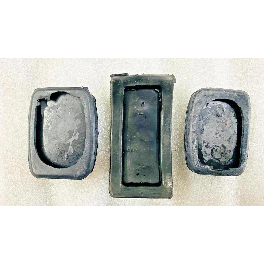 Fit For Suzuki Samurai 80'-95' Covers For Accelerator, Clutch, & Brake Pedals
