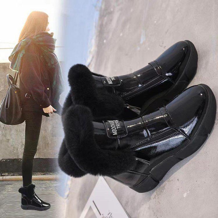 

Женские 2025 Белые Лакированные Ботильоны - Модные Бархатная Подкладка, Толстая Подошва, Теплый Хлопок, Короткое Голенище для Осени и Зимы. 37 чёрный