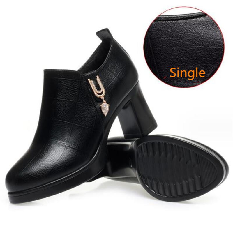 Fashion Black Deep Mouth Women's High Heels Shoes with Fur 2024 Women's Autumn Winter Thick Platform Pumps for Office Model Mom