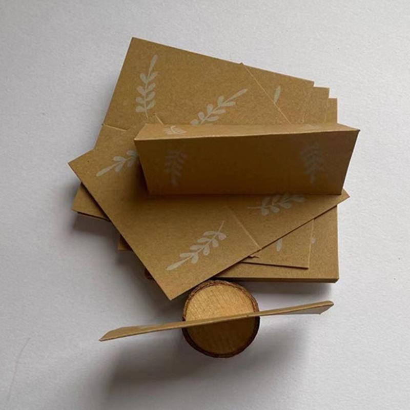 Set of 50 Premium Quality Thick Paper Seating Cards with Unique Leaf Design