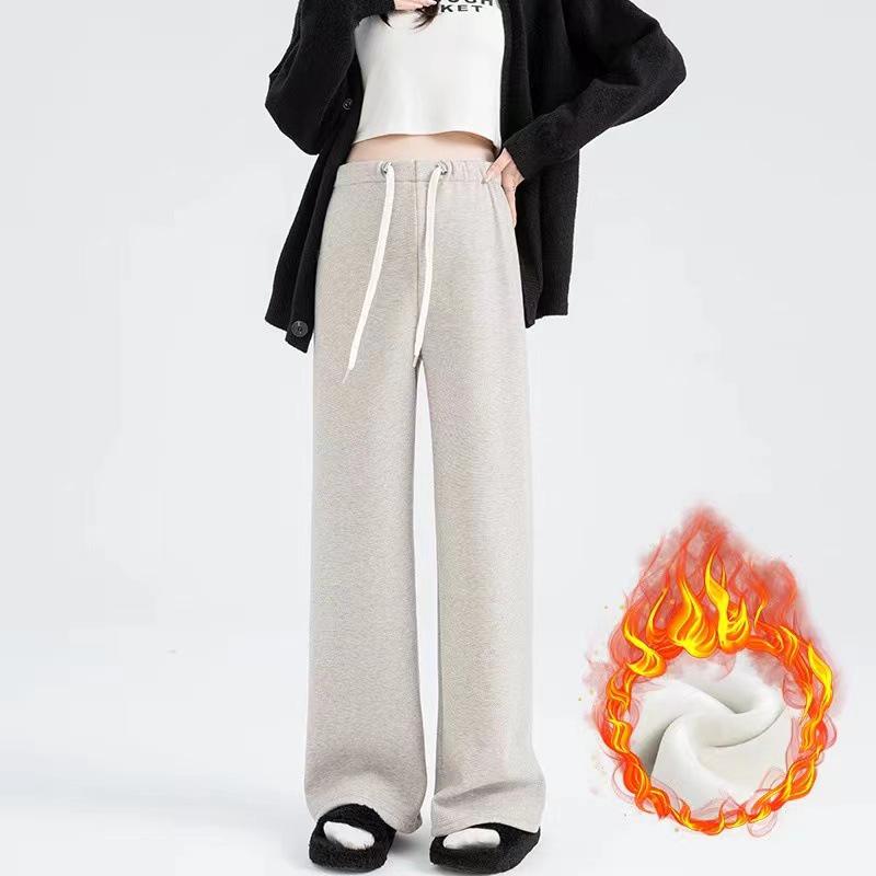 Maternity Velvet Wide-Leg Pants for Autumn/Winter - Large Size, Warm, Stylish, and Discreet for Expecting Mothers