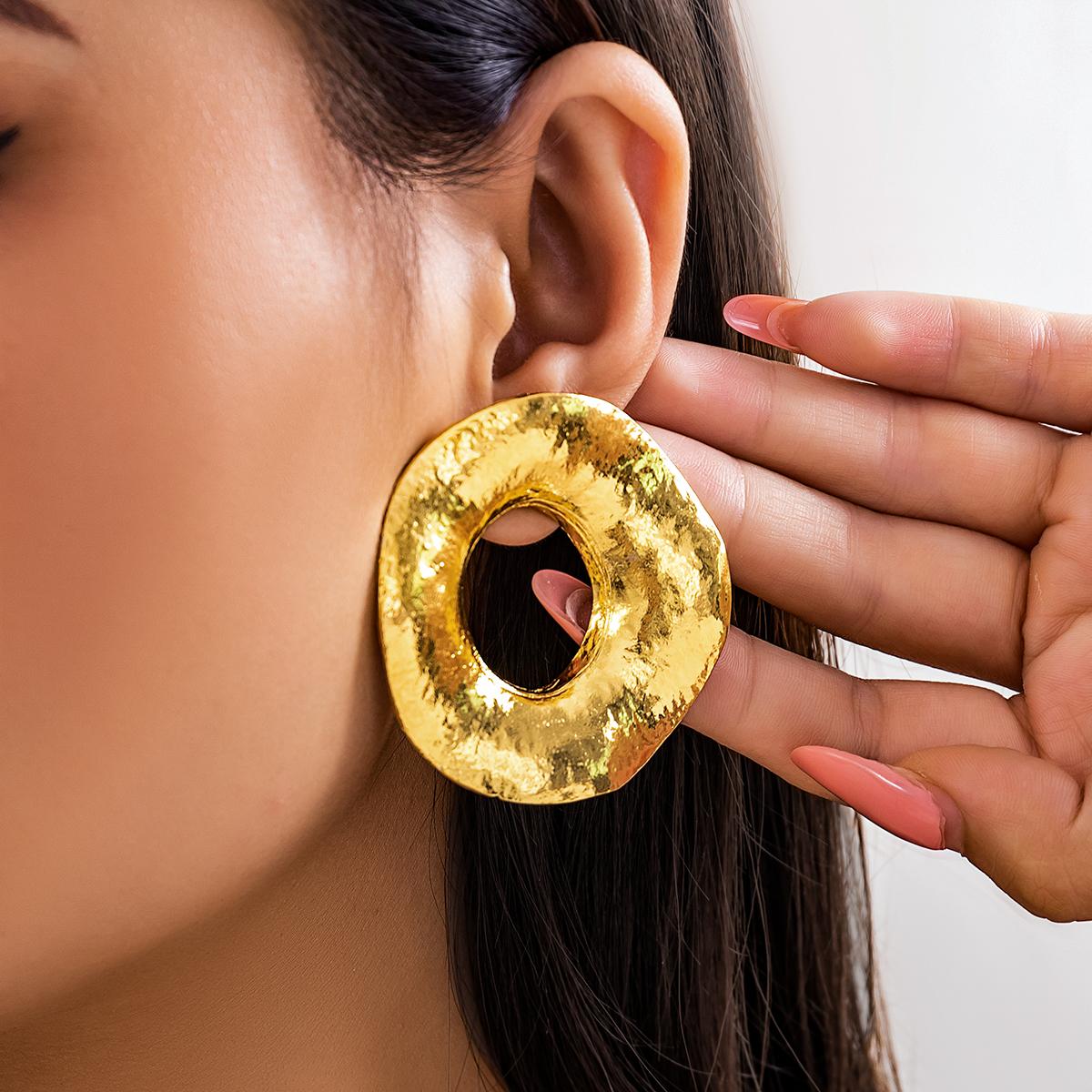 

High Quality Exaggerated Large Circle Stud Earring Women Trendy Goth Geometric Piercing Earrings Jewelry Accessories Steampunk