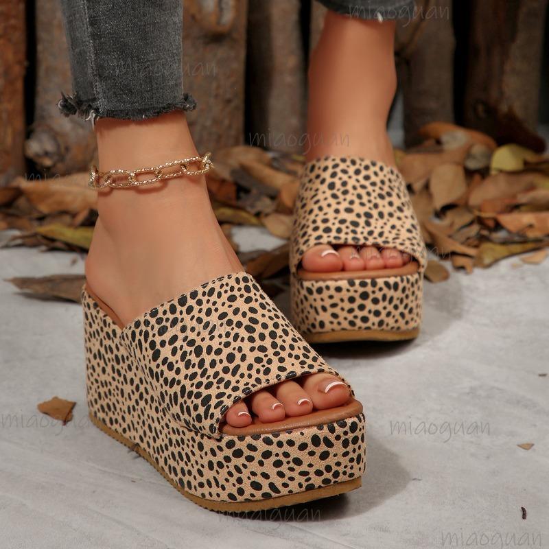 Leopard Print Platform Slide Sandals Women's Thick Sole Open Toe Wedge Heel Slippers for Women Casual Daily Wear Pantuflas Mujer