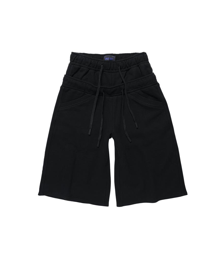 Opeoseu0012 Op. 08 Rocky Maxi Sweat Shorts Black
