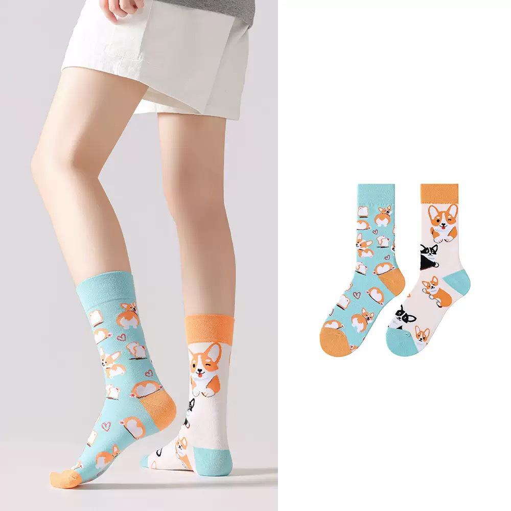 Original Asymmetrische Cartoon Hip Hop Baumwollsocken für Paare - Wadenhoch Mandarinenente Stil für Damen und Herren