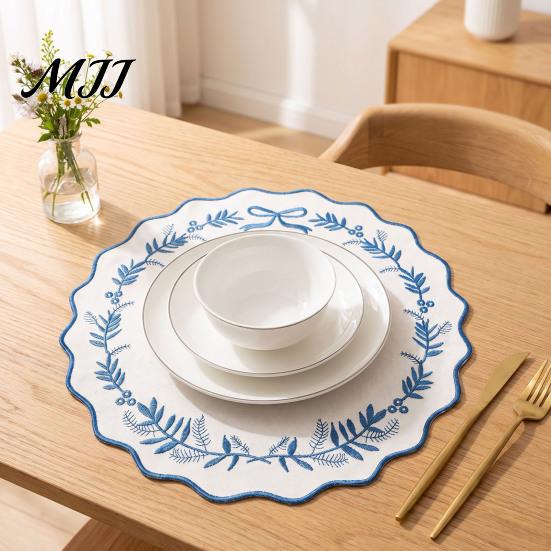 Heat Resistant Table Mats for Hot Dishes Embroidered Round Placemat, 15 Inch Scalloped Leaf Bow Embroidery Durable Fabric Kitchen Washable Insulation