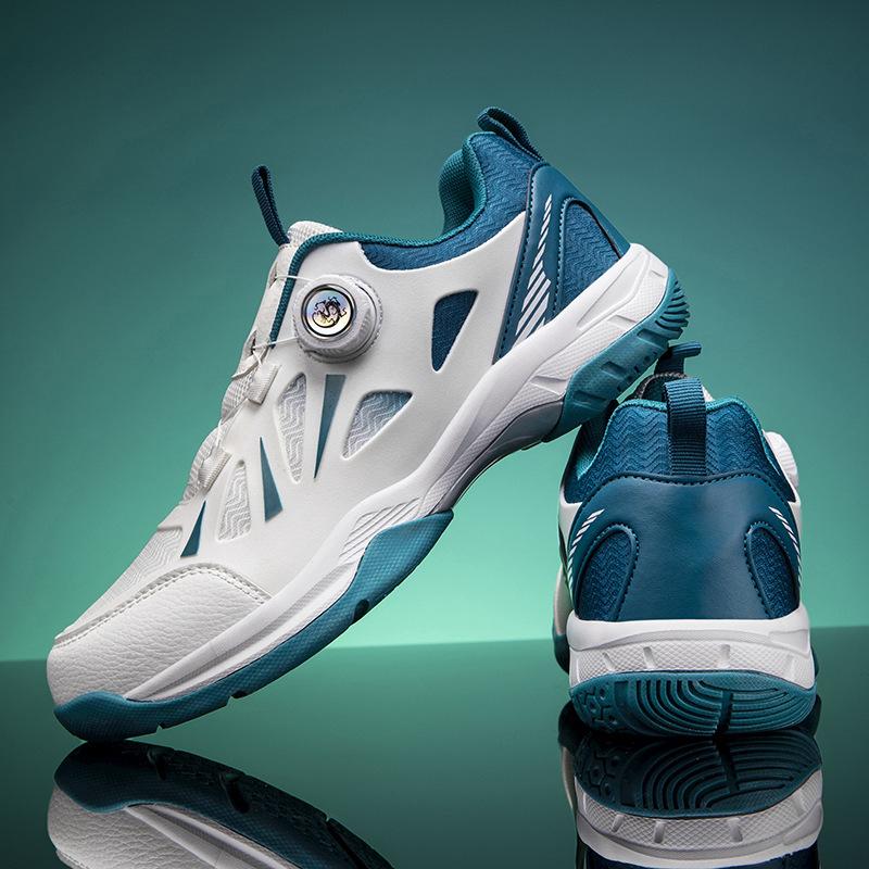 

New badminton shoes Professional competition sports shoes Breathable and non-slip badminton shoes Rotating buttons 37
