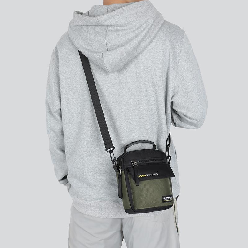 2024 neue Schulter Messenger Bag Casual Herrentasche tragbare Aktentasche Nylon wasserdichte Outdoor-Tasche Mann Messenger Bags Handtaschen