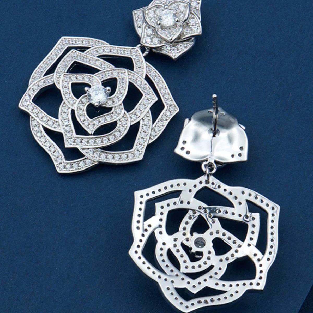 Seiko Camellia Rose Stud Earrings - Luxury Hollow Drop for Women платиновый