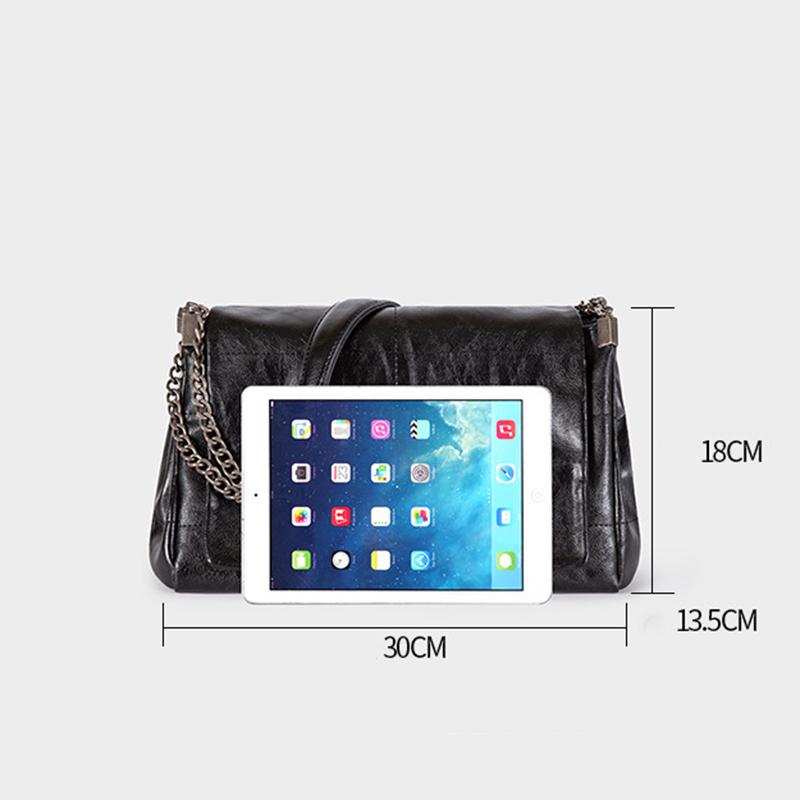 Fashion Bag Women 2024 Small Shoulder Bag with Chains Summer Handbags and Purse Underarm Clutch Purse Ladies Beach Evening Bag