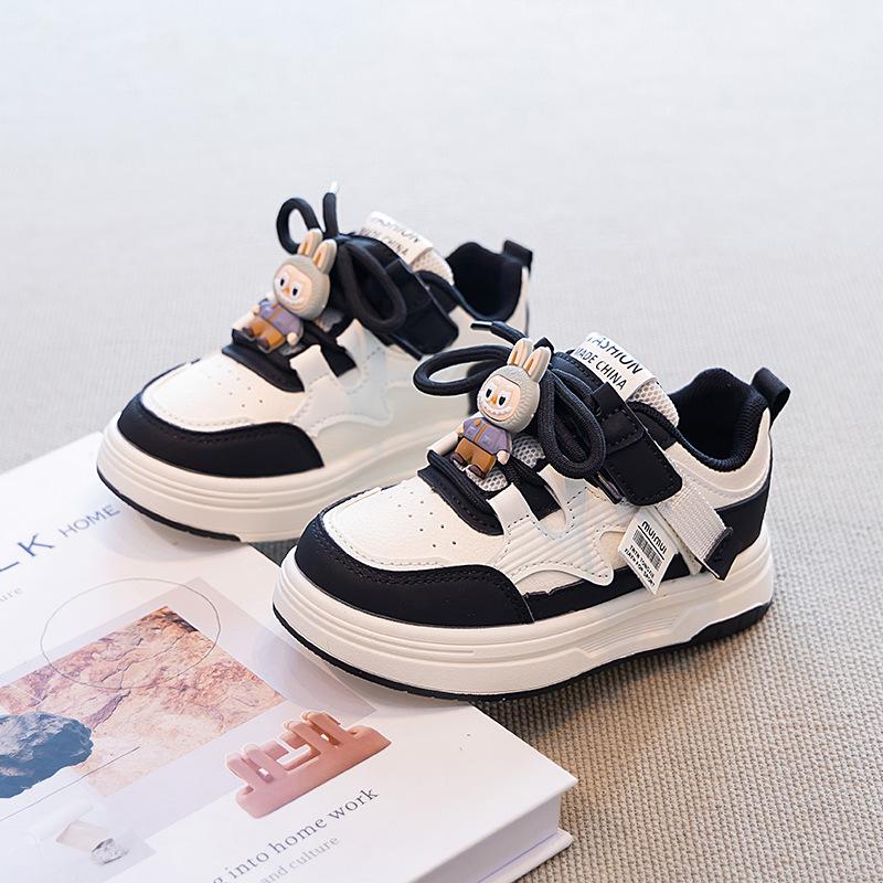 Girls' sports shoes fashion cartoon middle and older children's casual shoes Girls' board shoes 2025 spring new children's board shoes tide