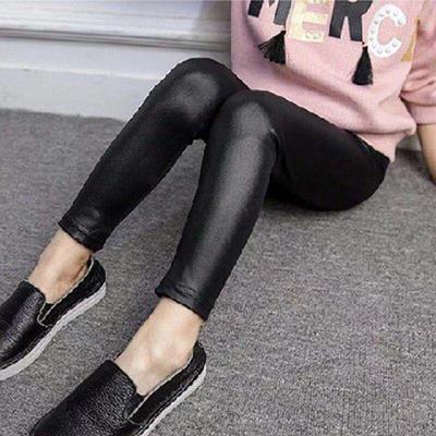 Leggings in PU primaverili in ecopelle per bambini Pantaloni a matita slim per ragazze Pantaloni in vita elastica per bambini
