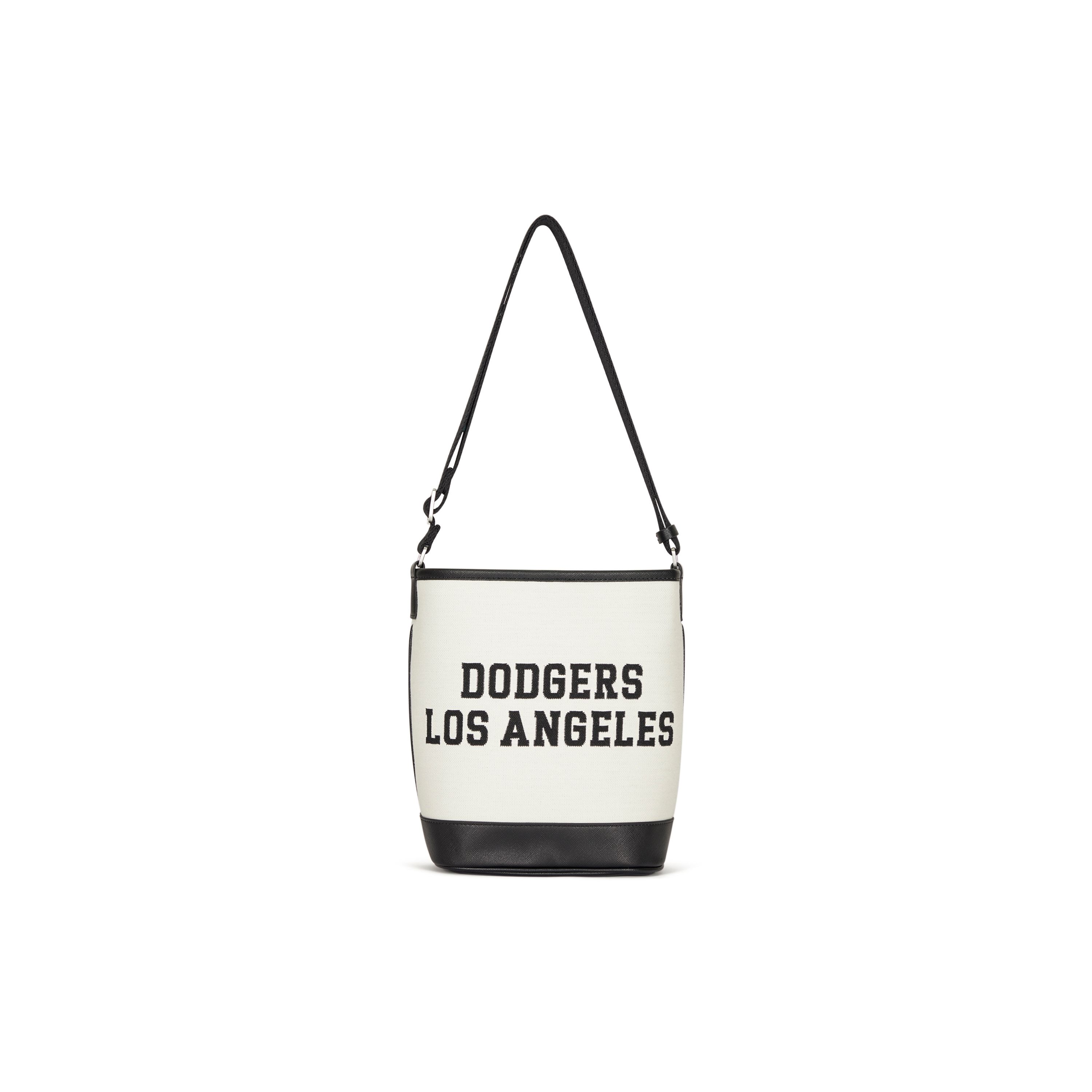 MLB Casual College Style Cotton And Polyester Blend Bucket Bag Unisex Shoulder Bag Cream 3ABMS024N-07CRM Basic Set (Bag)