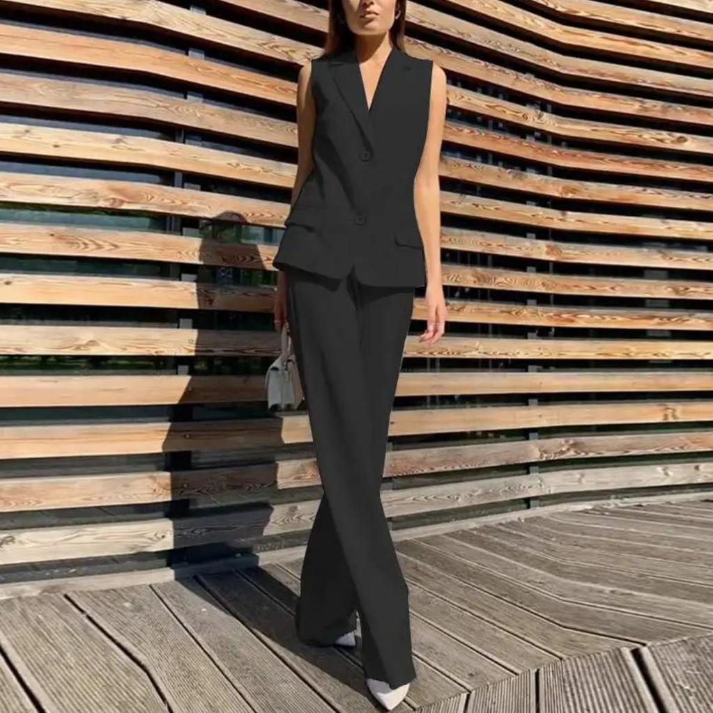 In Stock: 2025 European & American Fashion Suit - Lapel Vest & Wide-Leg Pants Casual Set