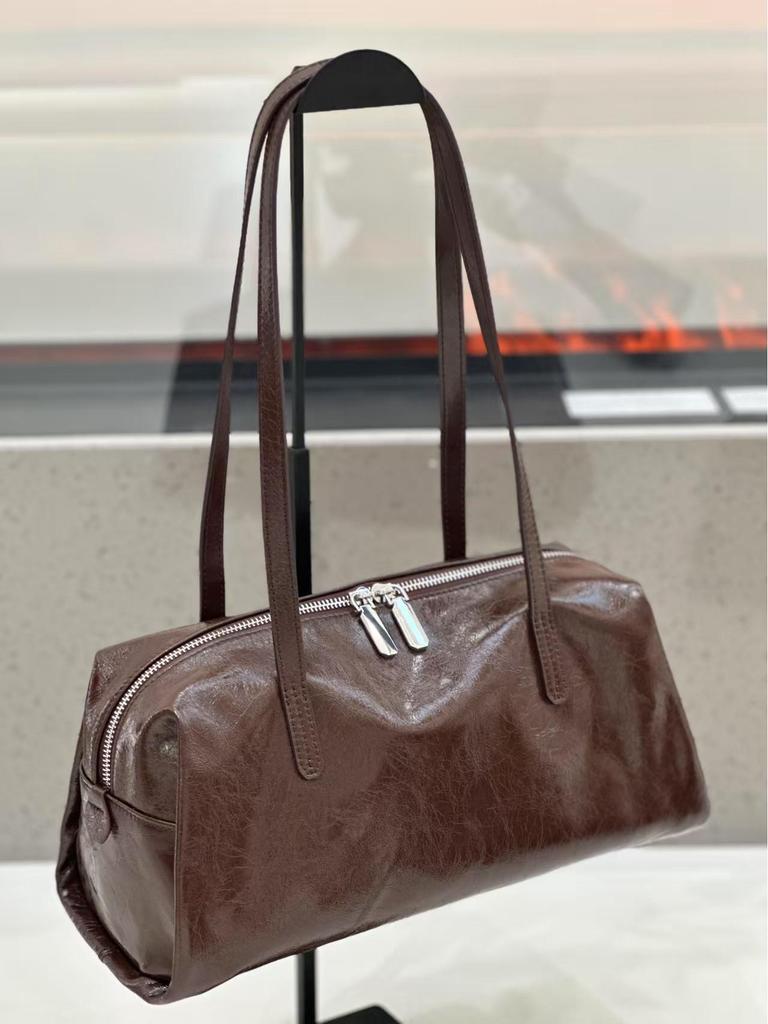 Korean Retro Bowling Bag: Women's 2025 Versatile Fashion - Large Capacity Handheld & Shoulder Bag