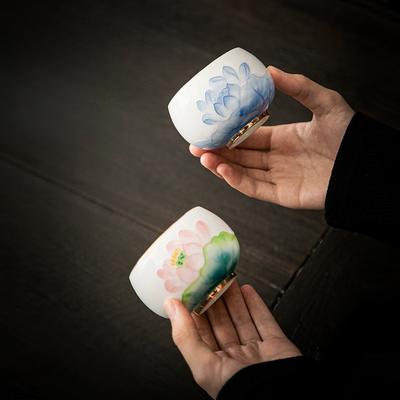 High-end Hand-painted Master Cup Ceramic Teacup Creative Hydrangea White Porcelain Arhat Cup Kung Fu Tea Set Personal Tea Bowl