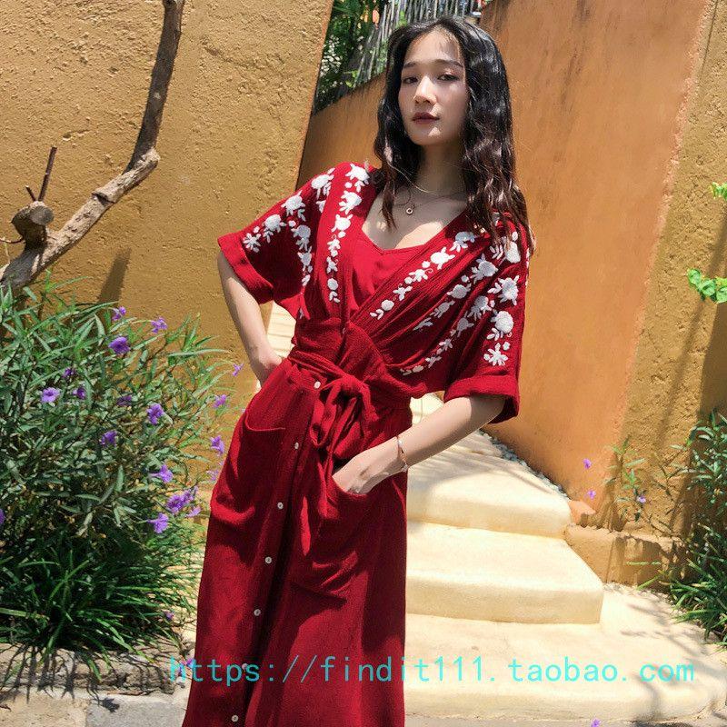 

3-Color Summer European and American Stock Holiday Dress Embroidery Red Model Matching sling available in store