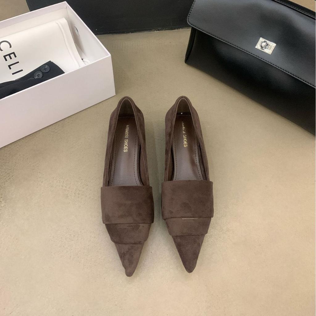 Niedrige französische Retro-Spitz-Single-Schuhe Damenschuhe 2025 neue Pendler-Arbeitsschuhe