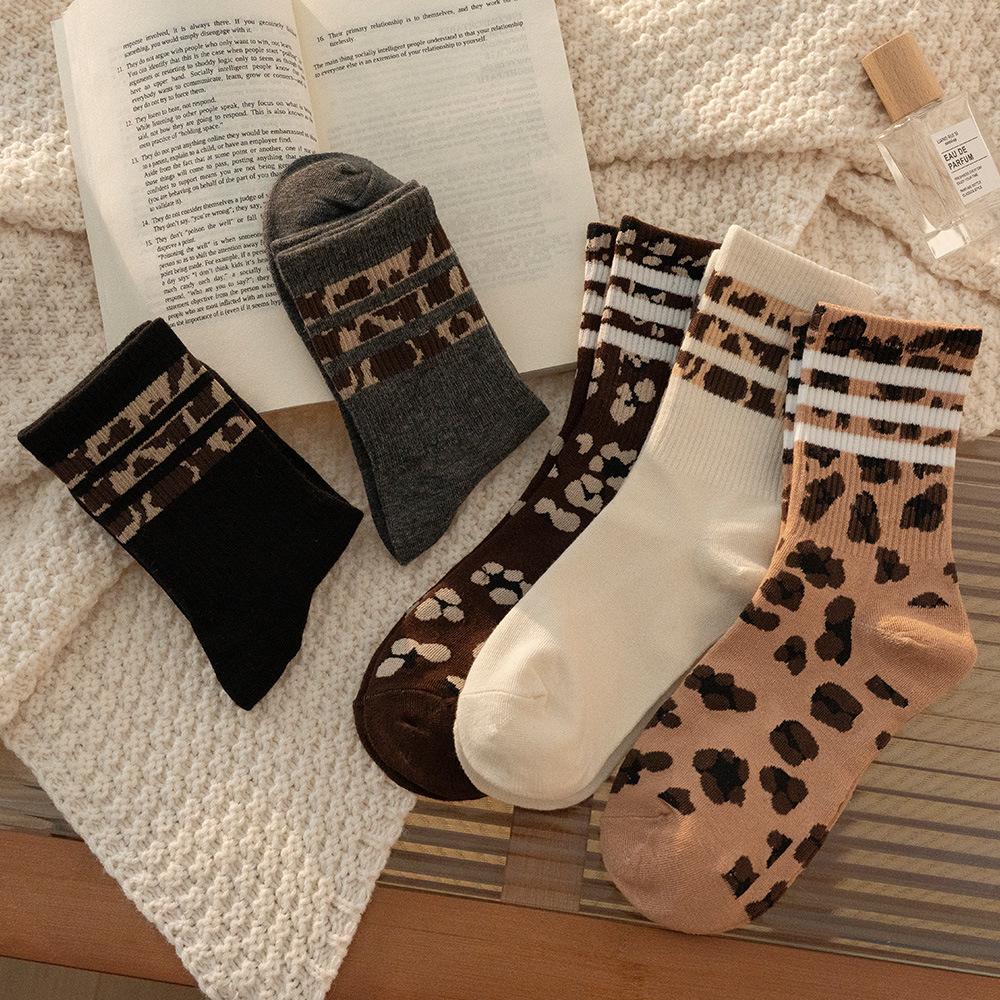 Leopard Print Women's Mid-calf Autumn and Winter Collection, Classic and Versatile Striped Leopard Print Thigh-high Socks