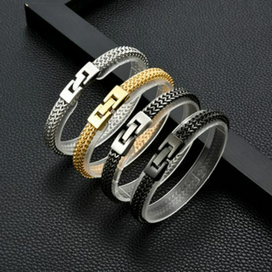 Herrenmode Verstellbares Titanstahlarmband: Europäischer & Amerikanischer Koreanischer Stil, Fünf-Glieder-Design, 15 mm breites gebogenes Edelstahl-Uhrenarmband.