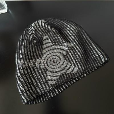 Autumn and Winter Trendy Cool Striped Starfish Black and Gray Cold Hats for Men and Women Knitted Hats Warm Woolen Hats Korea