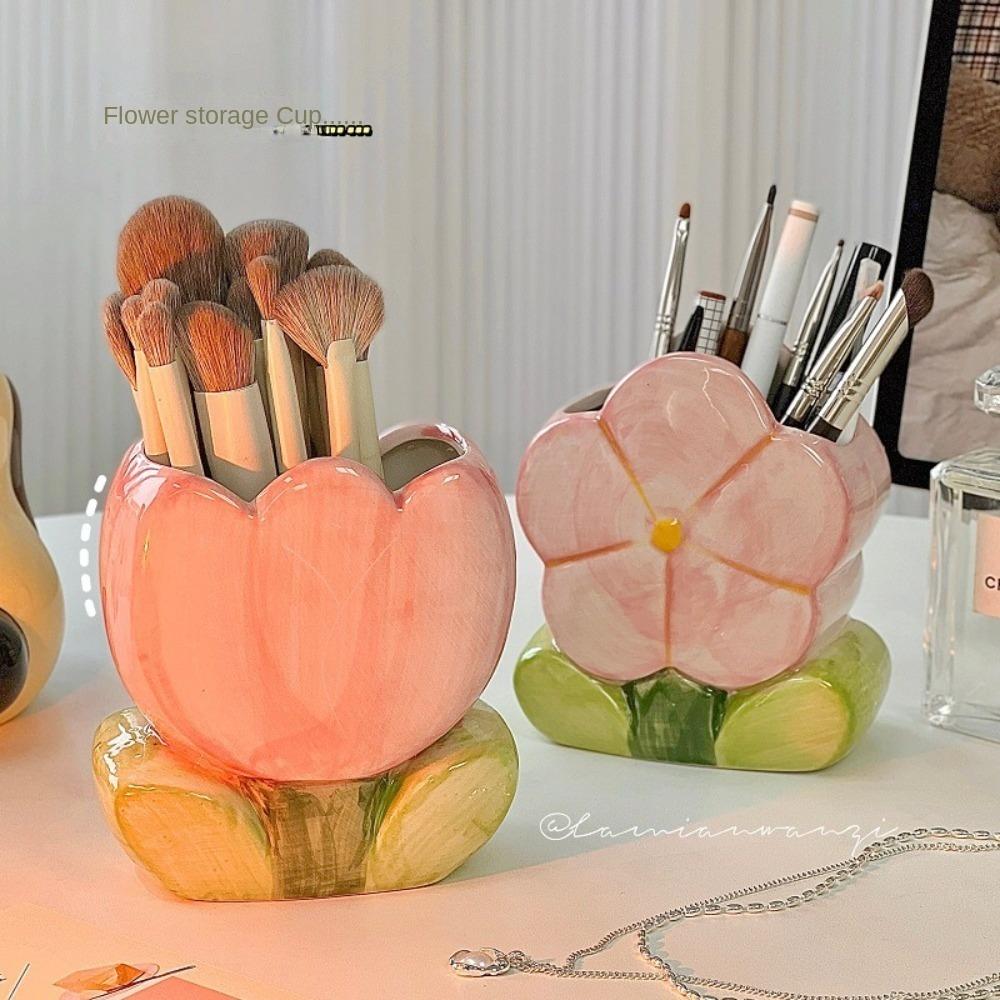 Tulip Flower Flower Makeup Brush Storage Bucket Ceramic Ceramic Tulip Pen Holder Office Pen Holder