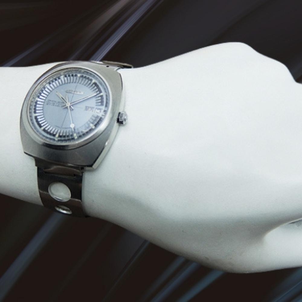 CITIZEN CRYSTAL SEVEN CUSTOM 27 Jewels Ref.4-521218-T SS Tonneau Grey Dial Day-Date Automatic Vintage Watch Used