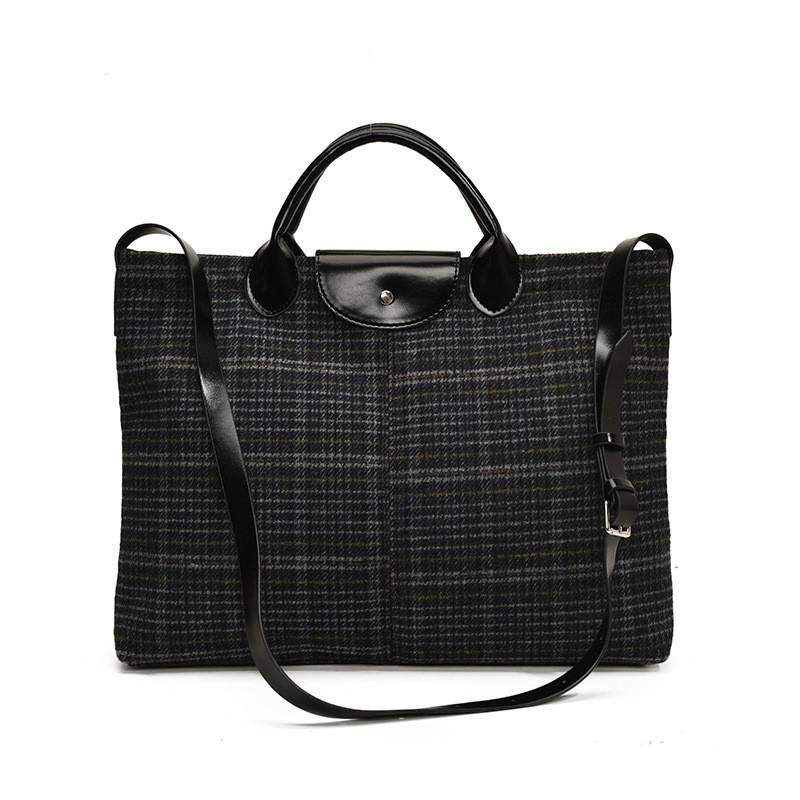IELGY Woolen Bag Large Capacity Autumn Winter All-Match Plaid One-Shoulder Portable Commuter Tote Bag
