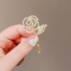 Elegant Pearl Brooch - High-End Minimalist Clothing Accessory