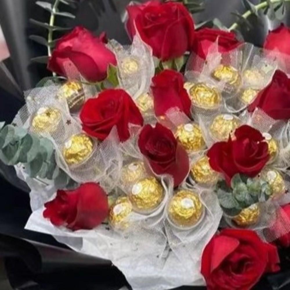 100pcs Transparent Chocolate Flower Plate Box Plastic Practical Chocolate Bouquet Packaging DIY Handmade Round Candy Wrappers