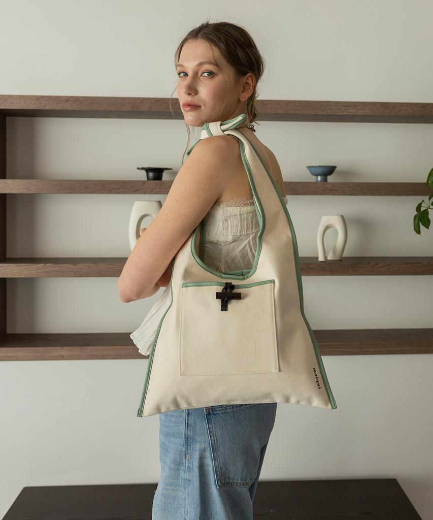 Moiqui Jui Shoulder Bag C_Mint