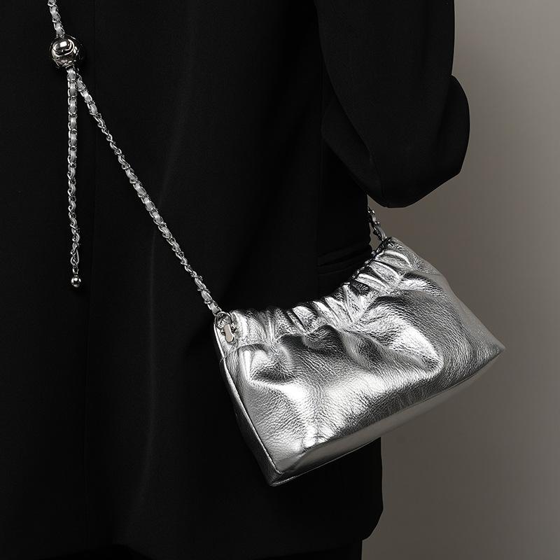Popular Underarm Bag High End Cloud Fold Bag Women's Bag Head Layer Cowhide One Shoulder Crossbody Bag Golden Ball Chain
