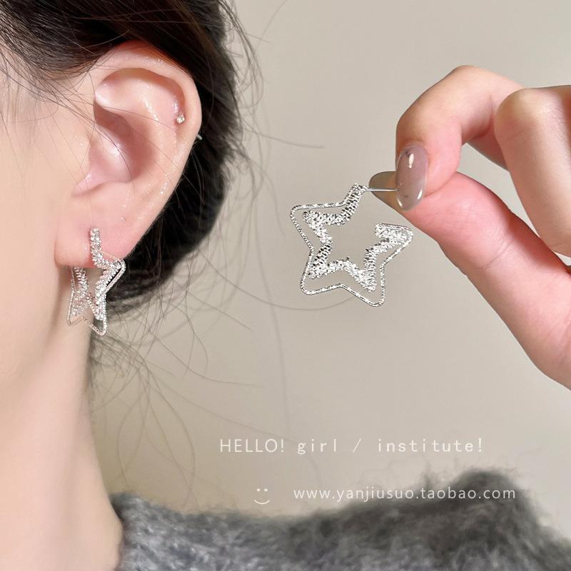 Silver needle same gold earrings women's light luxury high-end temperament pearl stud earrings retro new earrings