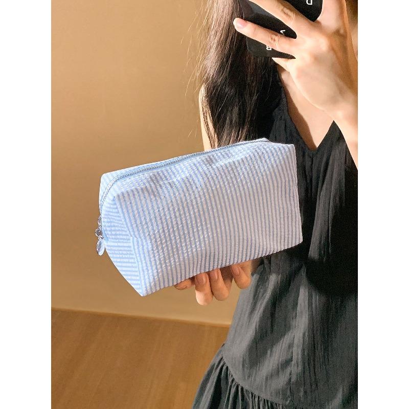 Striped Bubble Chiffon Zipper Clutch, Travel Toiletry Bag, Striped Cosmetic Bag